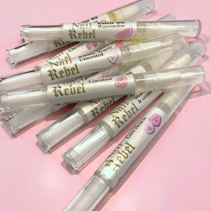 Cuticle oil pens