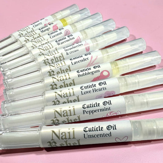 Cuticle oil pens